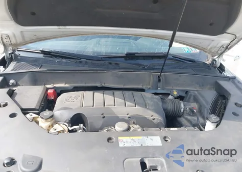 2014 Chevrolet Traverse 1Lt z USA, uszkodzony, nr VIN 1GNKRGKD8EJ332302